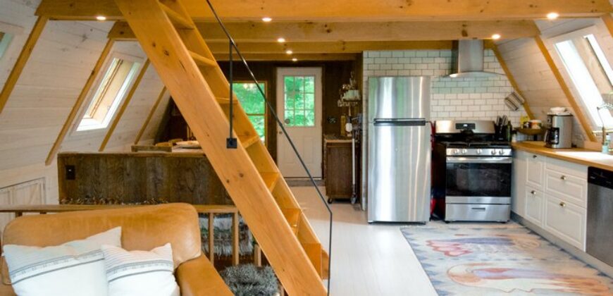 Tidy chalet near Warren lake